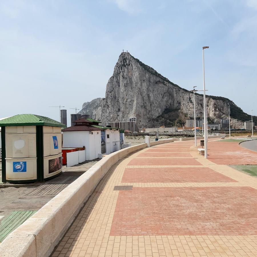 Aldea Beach Castillo de Sabinillas Exterior foto